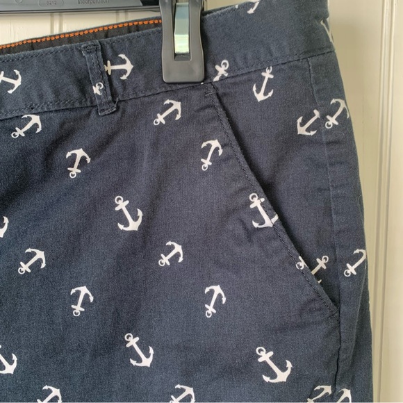 Dockers (Size 16) Navy Blue with White Anchors; 2 front side flat pockets and - Picture 3 of 4